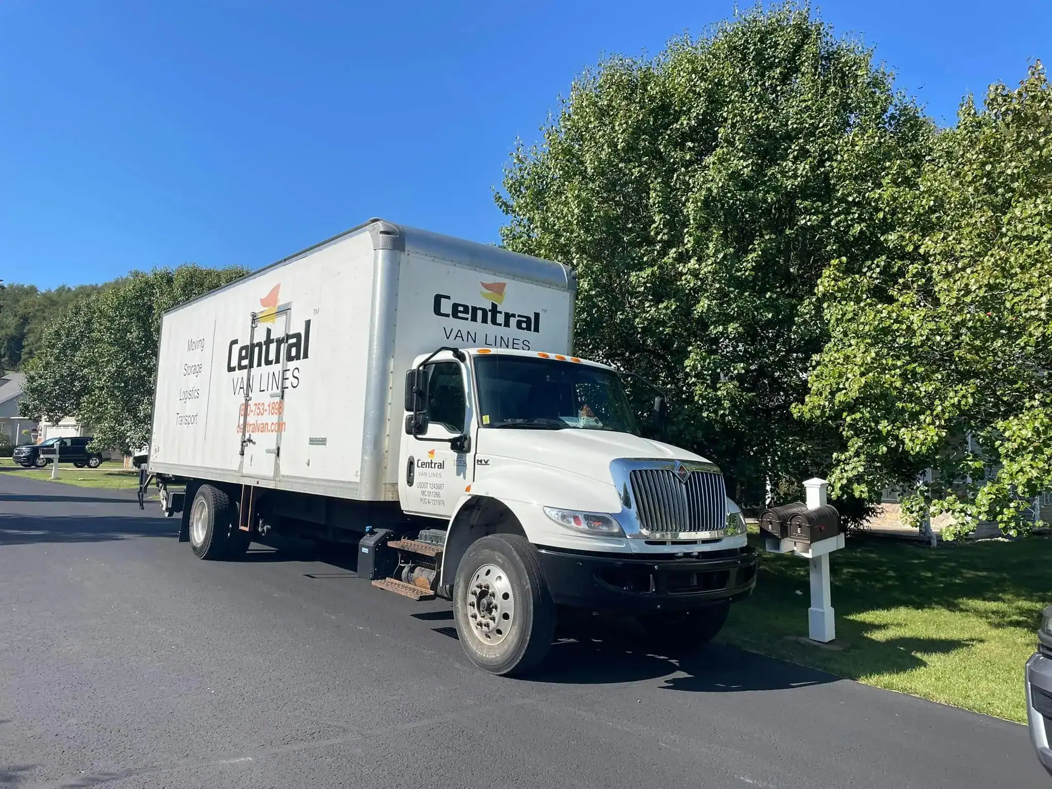 Central Van Lines Truck