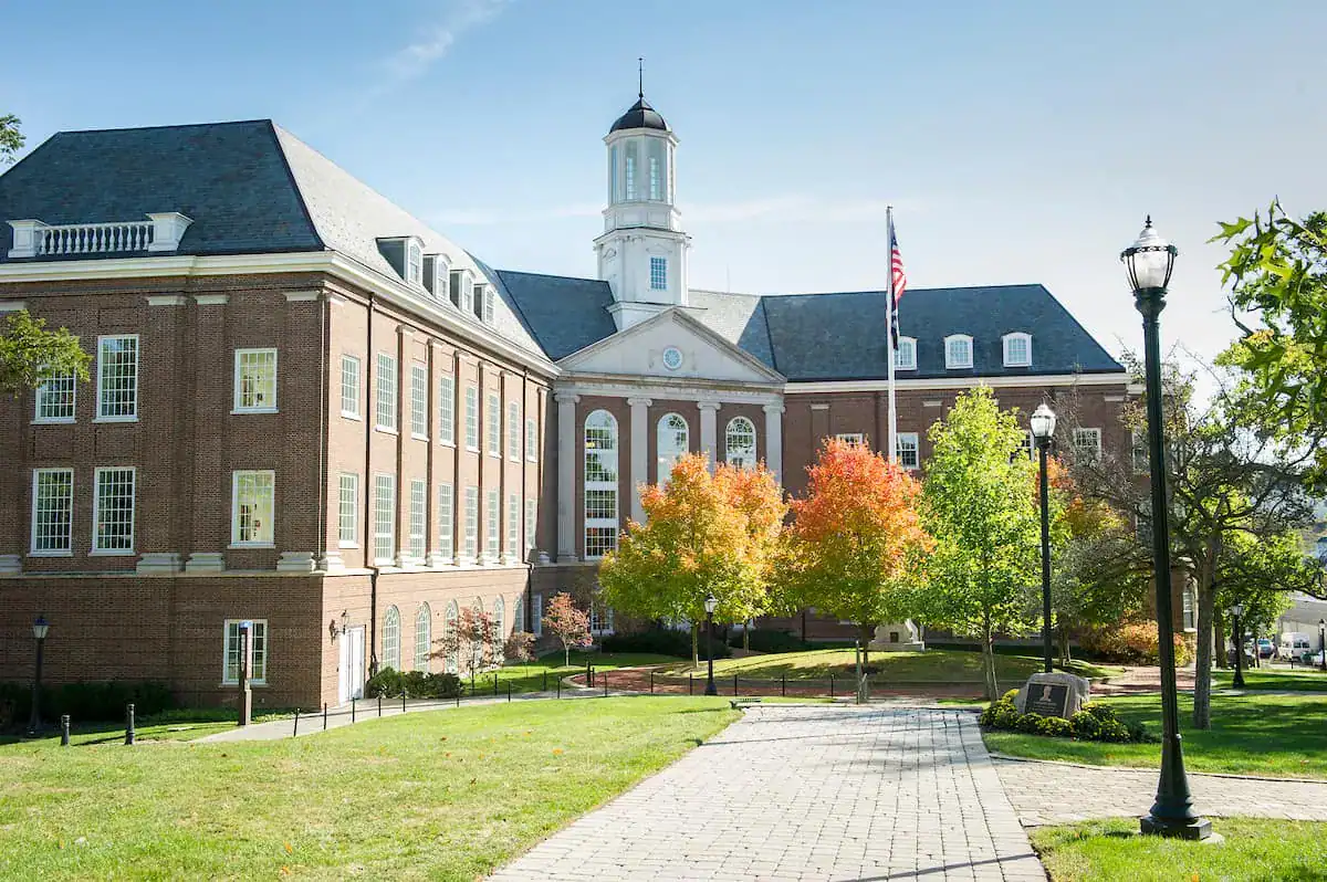 Washington and Jefferson College