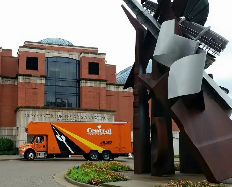 Central Van Lines truck